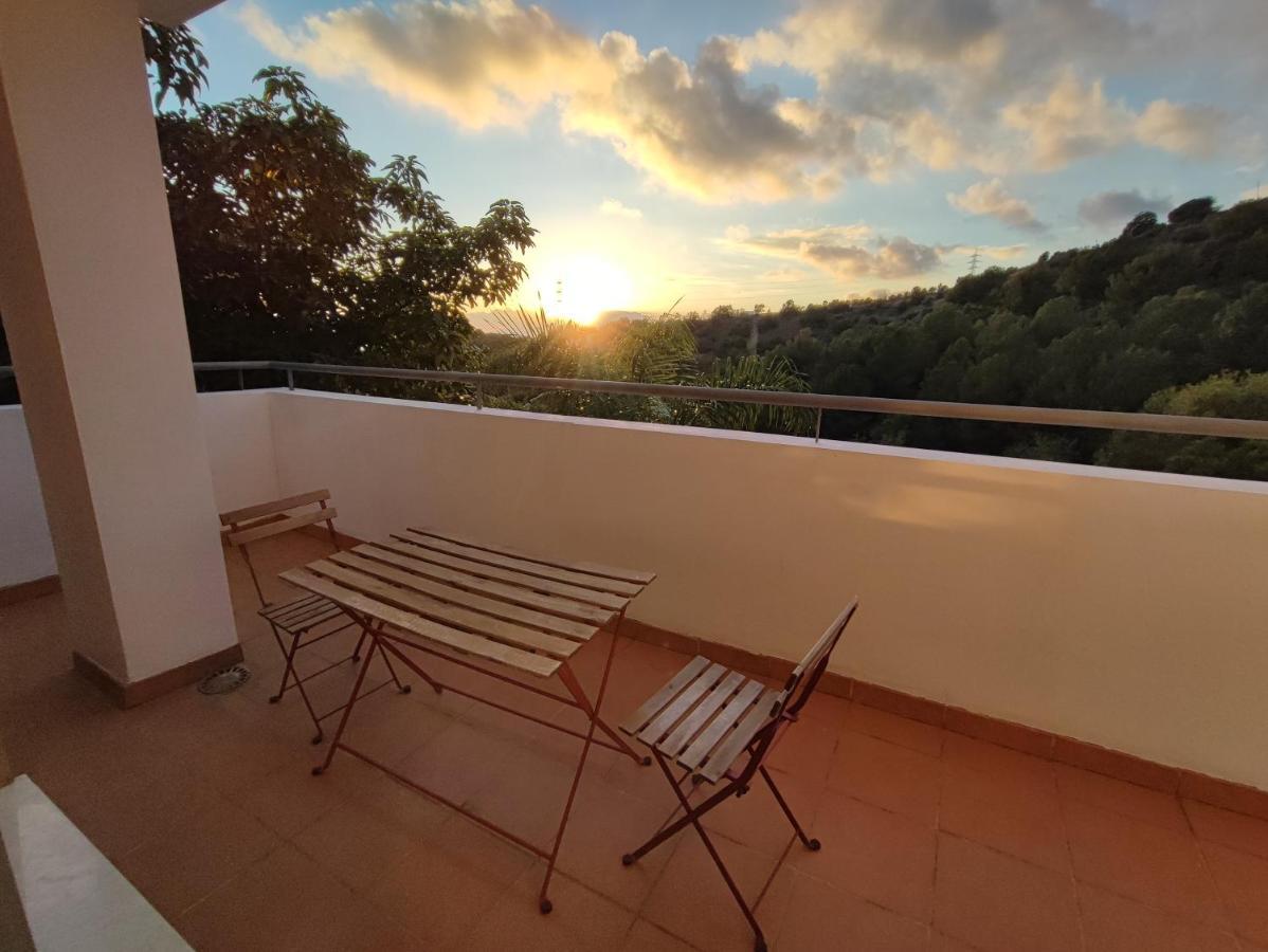 Villa Aguilas Club - Guest House Малага Экстерьер фото